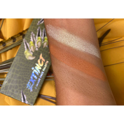 Prolux Cosmetics - Prolux Extinct Face Palette