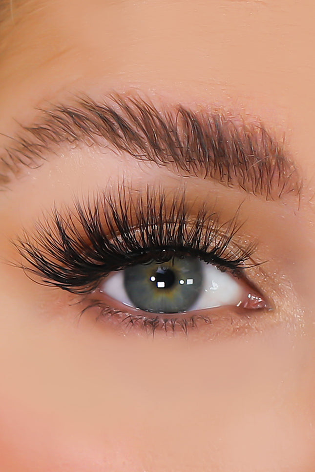 Lurella Cosmetics - 3D Mink Eyelashes - Enough