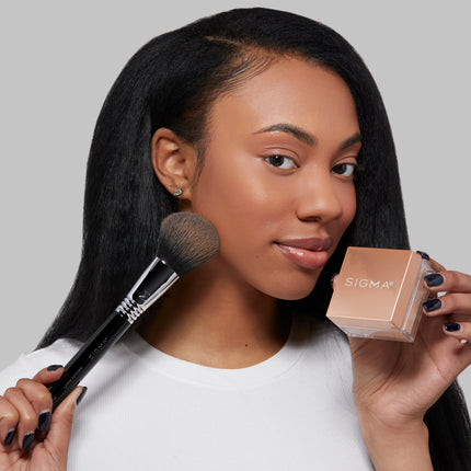 Sigma Beauty - F30 Large Powder Brush