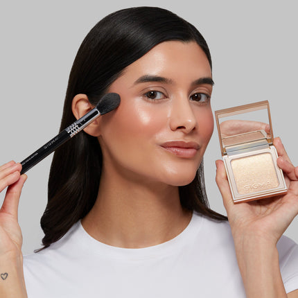 Sigma Beauty - F35 Tapered Highlighter Brush