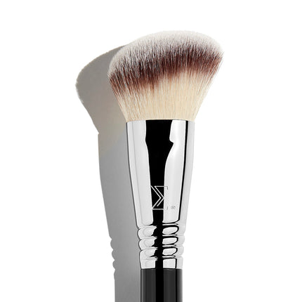 Sigma Beauty - F43 Soft Angled Cheek Brush
