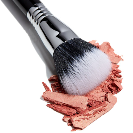 Sigma Beauty - F53 Air Contour/Blush™ Brush