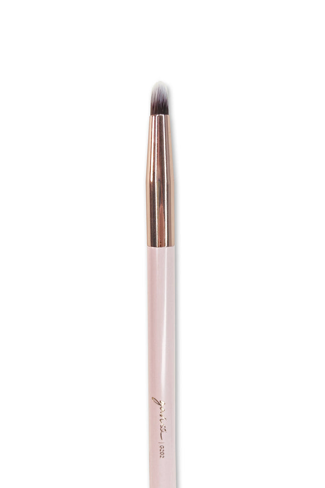 Gavissi Beauty - G202 PRECISION CREASE BRUSH
