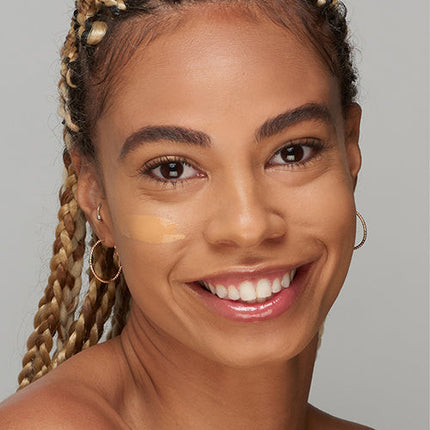 UOMA Beauty - FLAWLESS IRL SKIN PERFECTING FOUNDATION