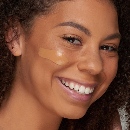 UOMA Beauty - FLAWLESS IRL SKIN PERFECTING FOUNDATION