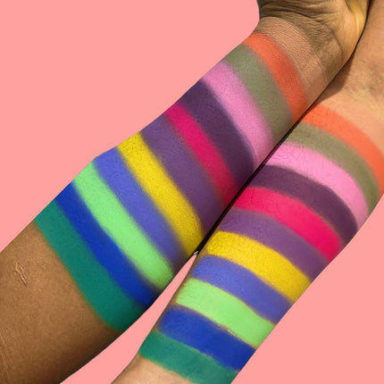 Dede's Signature - SWEET AESTHETICS ALL MATTE EYESHADOW PALETTE [NON MAGNETIC]
