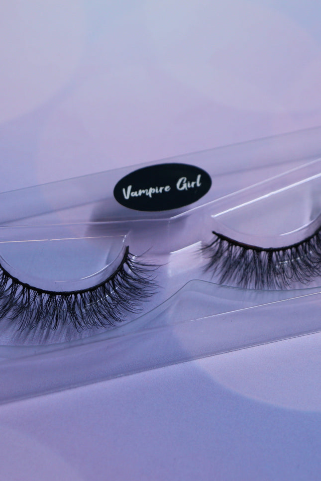Curst Kosmetics - Vampire Girl Lashes