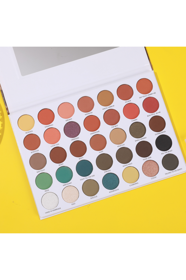 Prolux Cosmetics - The Hunter Eyeshadow Palette