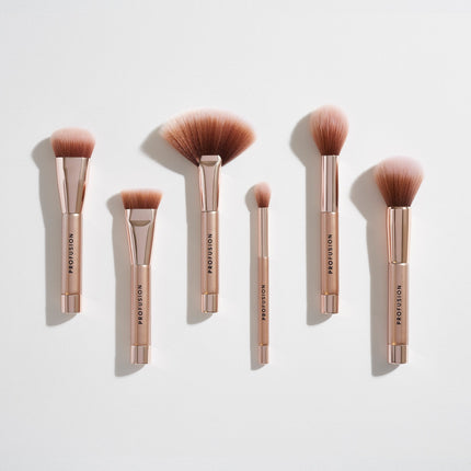 Profusion Cosmetics - MAGNETIX EYESHADOW BLENDER BRUSH