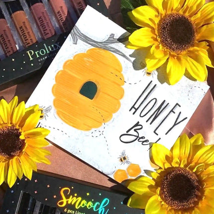 Prolux Cosmetics - Honey Bee Eyeshadow palette