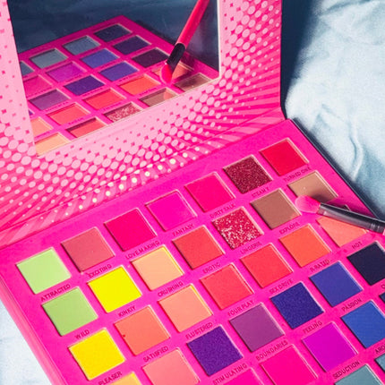 Prolux Cosmetics - Prolux Dreams Eyeshadow Palette