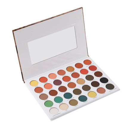 Prolux Cosmetics - The Hunter Eyeshadow Palette