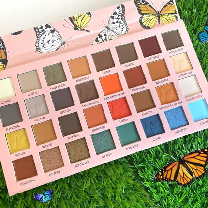 Prolux Cosmetics - Monarka Eye Shadow Palette
