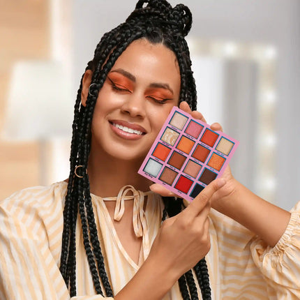 Prolux Cosmetics - Fabulous 50's Eyeshadow Palette
