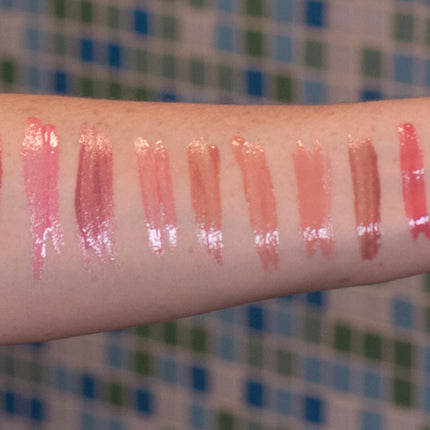 Mommy Makeup - Line Smoothing Lip Gloss | Paraben-free Plumping Gloss - Golden Girl
