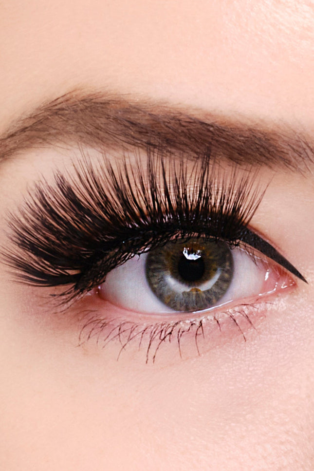 Lurella Cosmetics - Synthetic Eyelashes - Mali