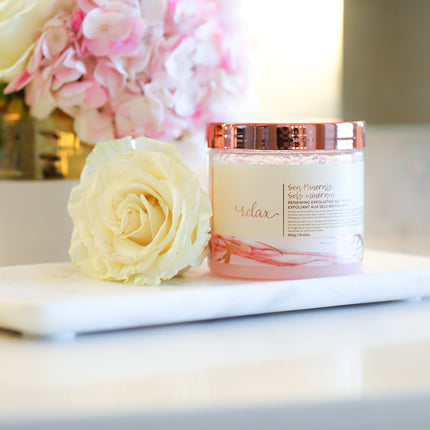 Manna Kadar Cosmetics - Renewing Salt Scrub - Pomegranate