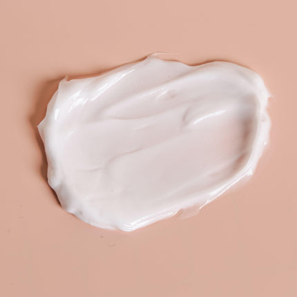 Gymsegbë - The Tub Of Pearls Precious Pearl Radiance  Brightening Cream