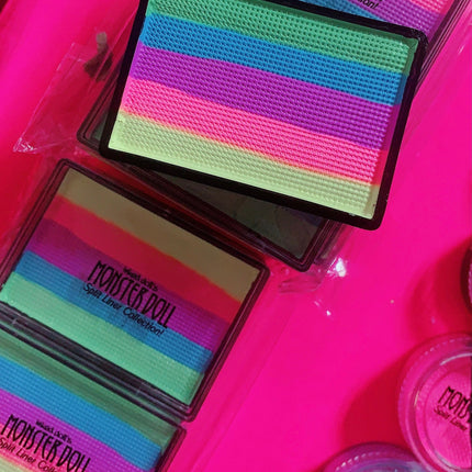Inked Doll Cosmetics - *UV* UNICORN PASTEL PRIDE Striped Wet Liner