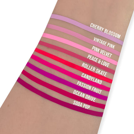 Gavissi Beauty - "PASSION FRUIT" RETRO LINER