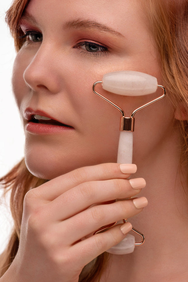 EpiLynx - Genuine Rose Quartz Roller - Massage for Skin Tightening and Firming