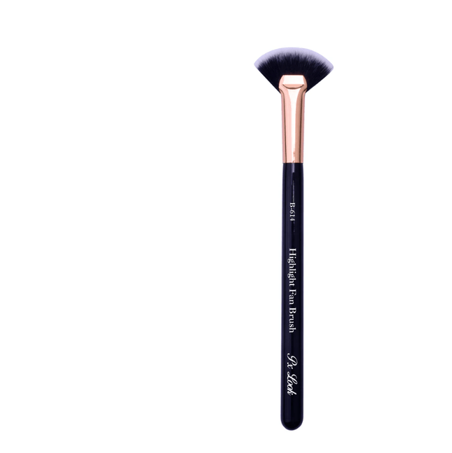 Prolux Cosmetics - Highlight Fan Brush