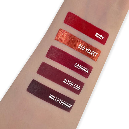 Gavissi Beauty - "RED VELVET" METALLIC EYESHADOW