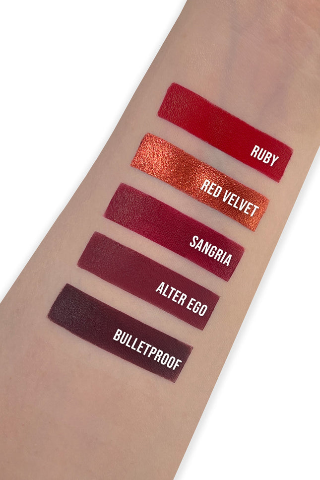 Gavissi Beauty - "RED VELVET" METALLIC EYESHADOW