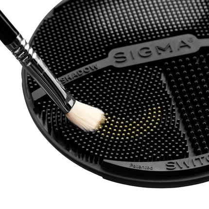 Sigma Beauty - Sigma® Travel Switch