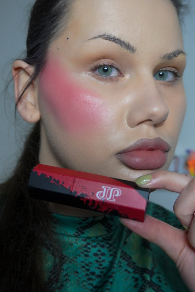 Game Beauty® - Hue-ligan Blush - 02 JP