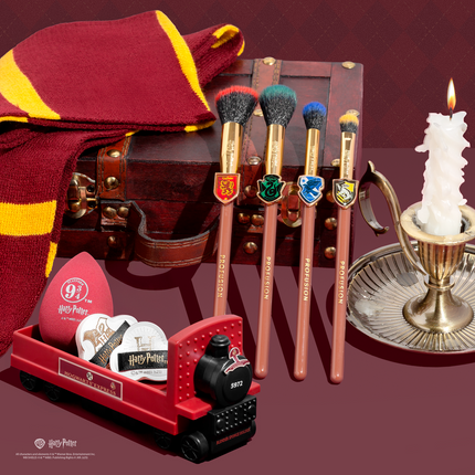 Profusion Cosmetics - Harry Potter Holiday | Hogwarts™ Express Sponge Set