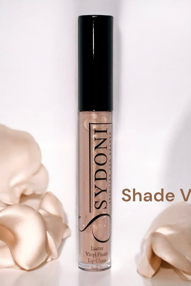 Sydoni - SHADE V7 LUSTRE VINYL FINISH LIPGLOSS - Sheer Light Brown with Golden Shimmer