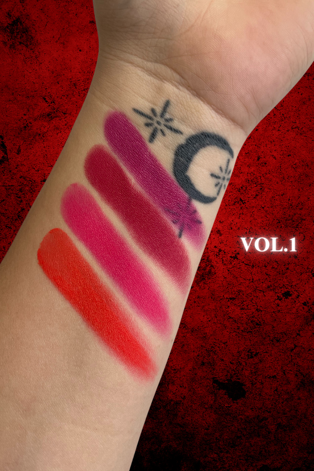 Curst Kosmetics - Batty Blush VOL 1