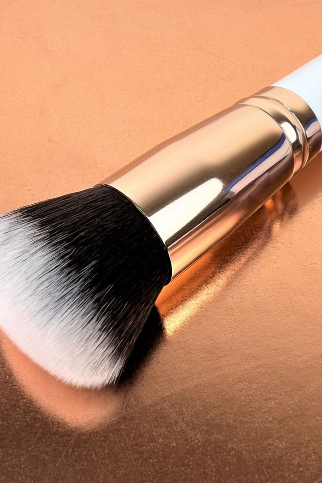 Crown Brush - CWG03- BUFFER/BRONZER BRUSH