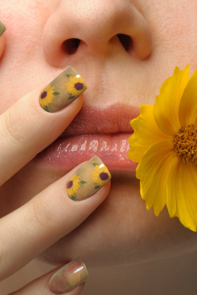 Bonmuz - Sunflower Watercolor | Soft & Durable Press-On Nails