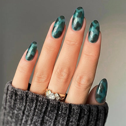 Bonmuz - Emerald Amber | Soft & Durable Press-On Nails