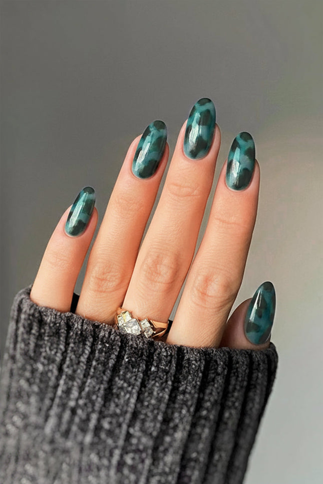 Bonmuz - Emerald Amber | Soft & Durable Press-On Nails