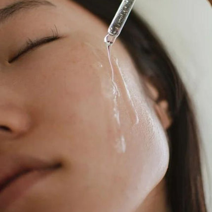 by valenti® - Aqua b3 Aqueous Face Serum Niacinamide  10% + Sea Kelp Bioferment