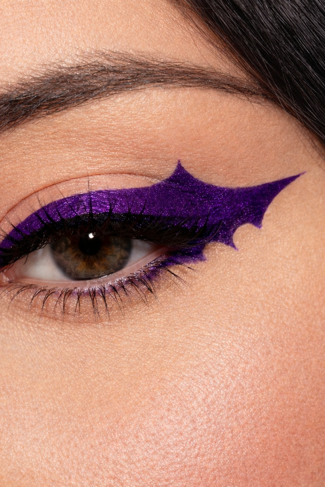 Curst Kosmetics - Batty Liners - Fang/Purple
