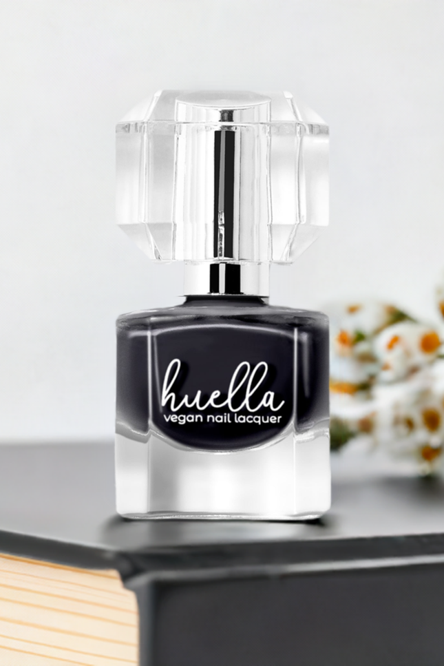 Huella - Black Book
