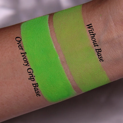 Dede's Signature - LOCK IN EYESHADOW BASES