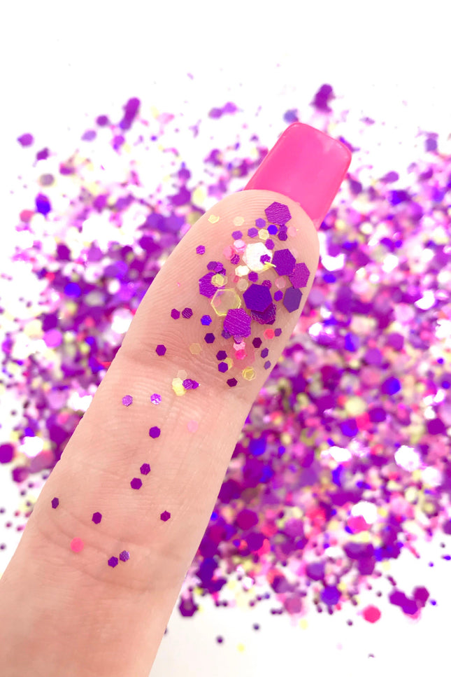 Gavissi Beauty - "PRETTY PETTY" LOOSE GLITTER