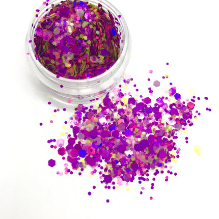 Gavissi Beauty - "PRETTY PETTY" LOOSE GLITTER