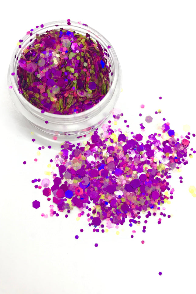 Gavissi Beauty - "PRETTY PETTY" LOOSE GLITTER