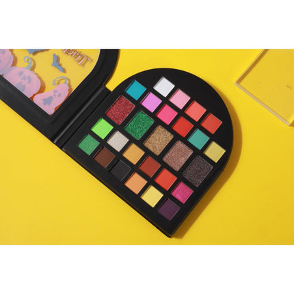 Prolux Cosmetics - PxLook Trick Or Treat Eyeshadow Palette