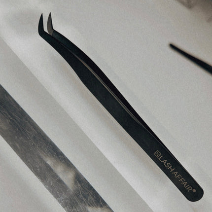 Lash Affair - Perfect Fit | Ribbed + Matte Black