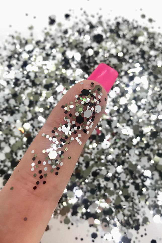 Gavissi Beauty - "DISCO QUEEN" LOOSE GLITTER