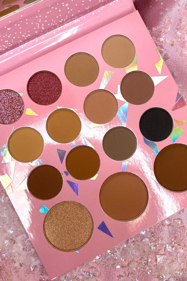 Prolux Cosmetics - PINK WONDERLAND EYESHADOW PALETTE