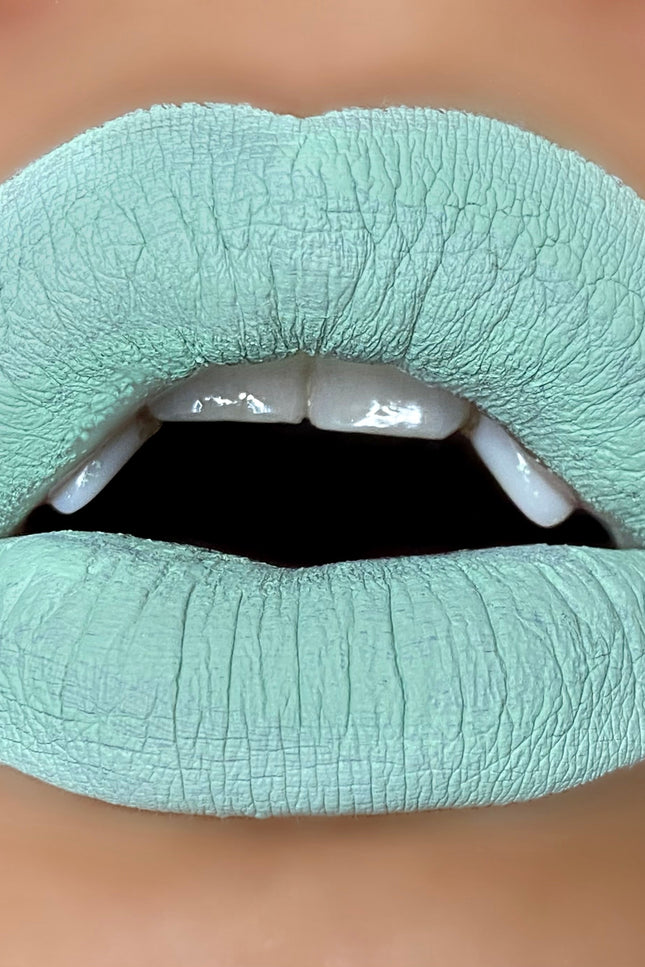 Wicked Widow Beauty - Wicked Widow Beauty: Phantom (01)