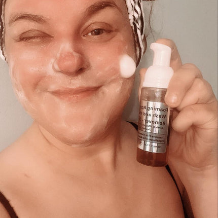 EpiLynx - Gentle, Oil-Free Foaming Apple Cleanser for Sensitive & Acne-Prone Skin | Vegan, allergen-friendly, sulfate & paraben free | Purifying, hydrating face wash for all skin types